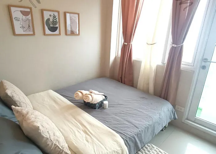 Hotel The Serene Staycation Manila
